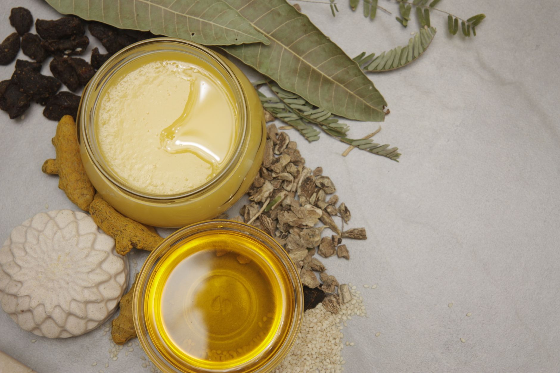Peptides naturels : tout savoir sur les peptides produits par le corps et la nature